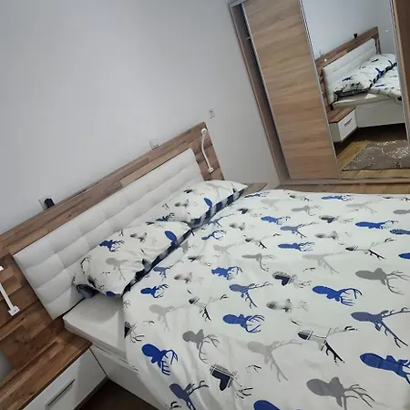With Pyramid View & Free Parking Apartament *