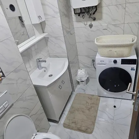 Διαμέρισμα With Pyramid View & Free Parking *
